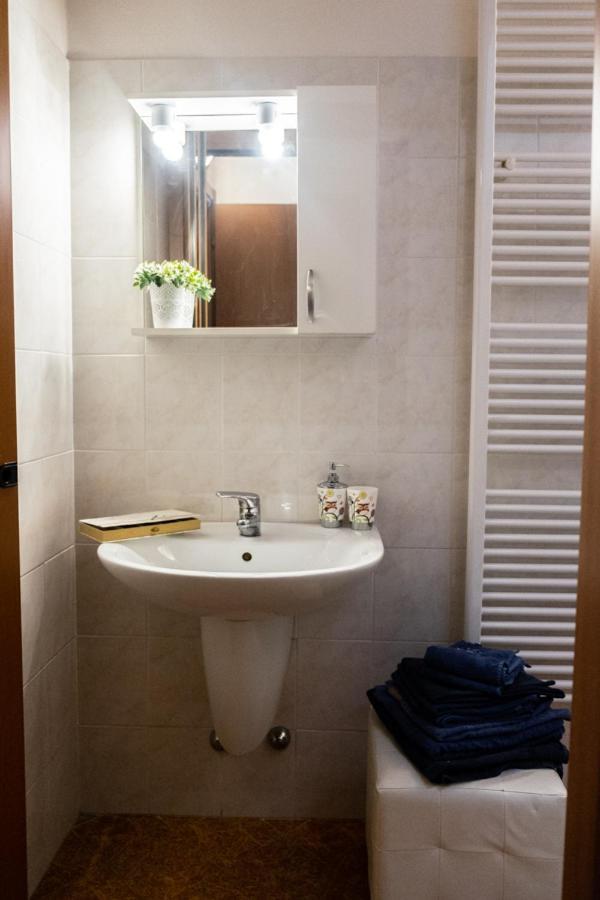 Ferienwohnung Monolocale Vicino Milano Cir 00014 Lodi Exterior foto