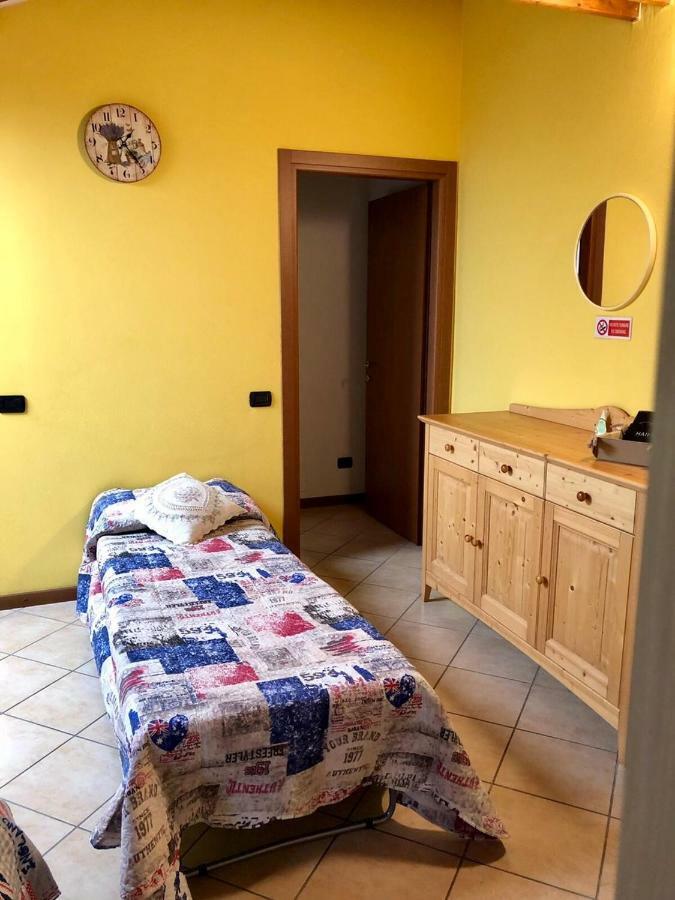 Ferienwohnung Monolocale Vicino Milano Cir 00014 Lodi Exterior foto