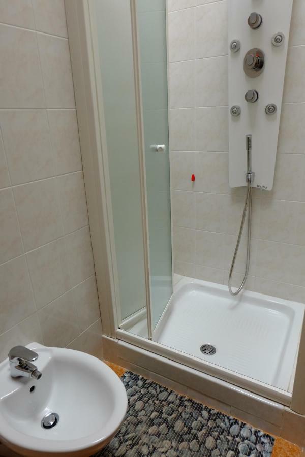 Ferienwohnung Monolocale Vicino Milano Cir 00014 Lodi Exterior foto